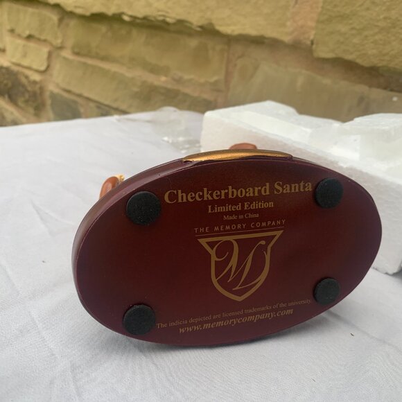 UT LONGHORNS LTD NEW Santa Checkers Figurine, The Memory Company, Univ of TEXAS - Picture 8 of 13